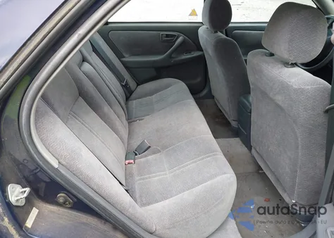 1997 Toyota Camry Le из США, поврежденный, VIN 4T1BG22KXVU797027